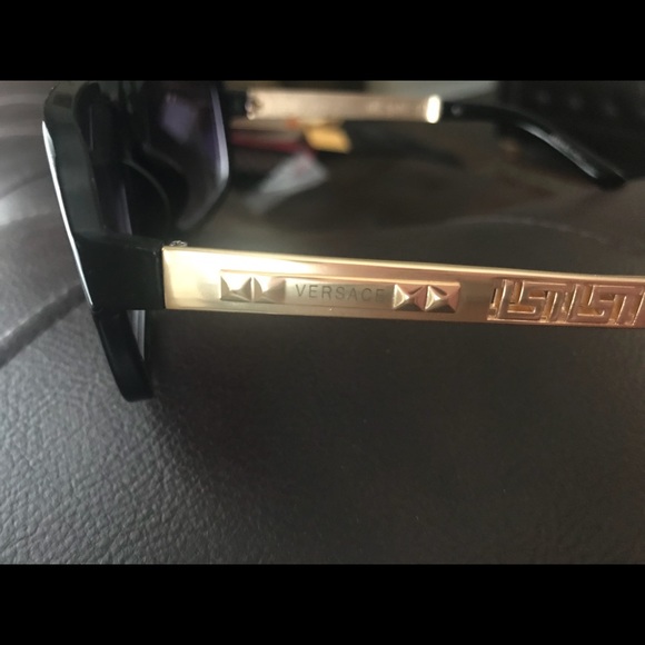 Versace Havana.. - Picture 4 of 6